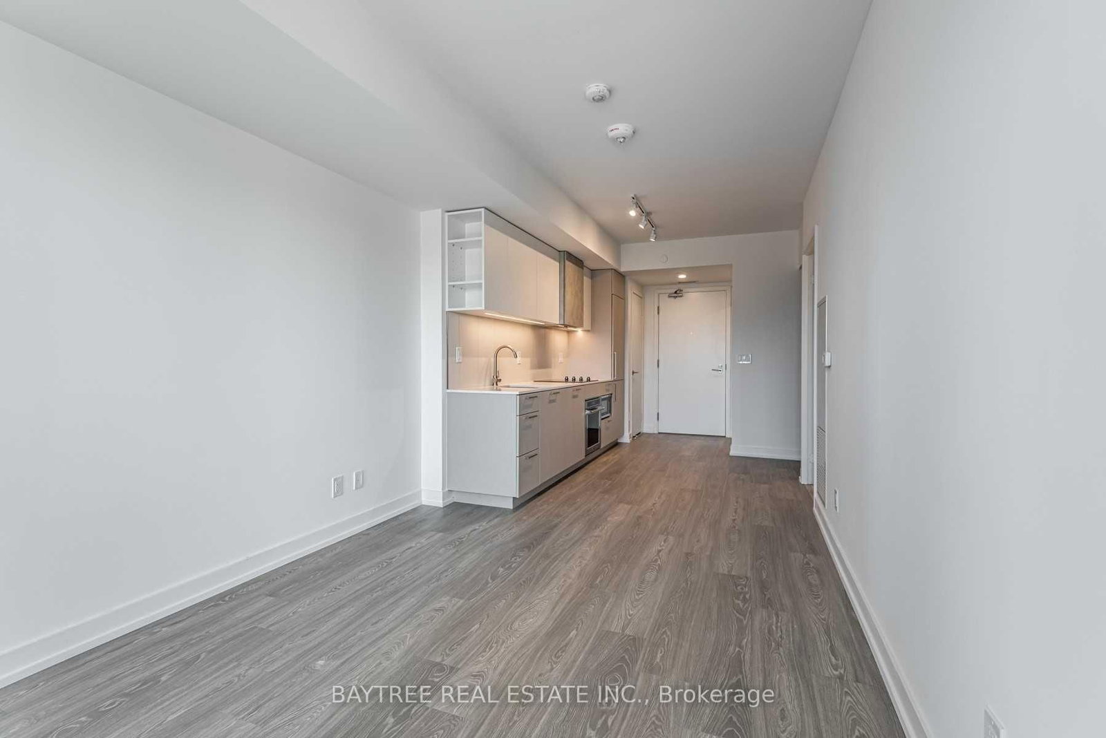19 Western Battery Road, Unit 3220 - Photo 6