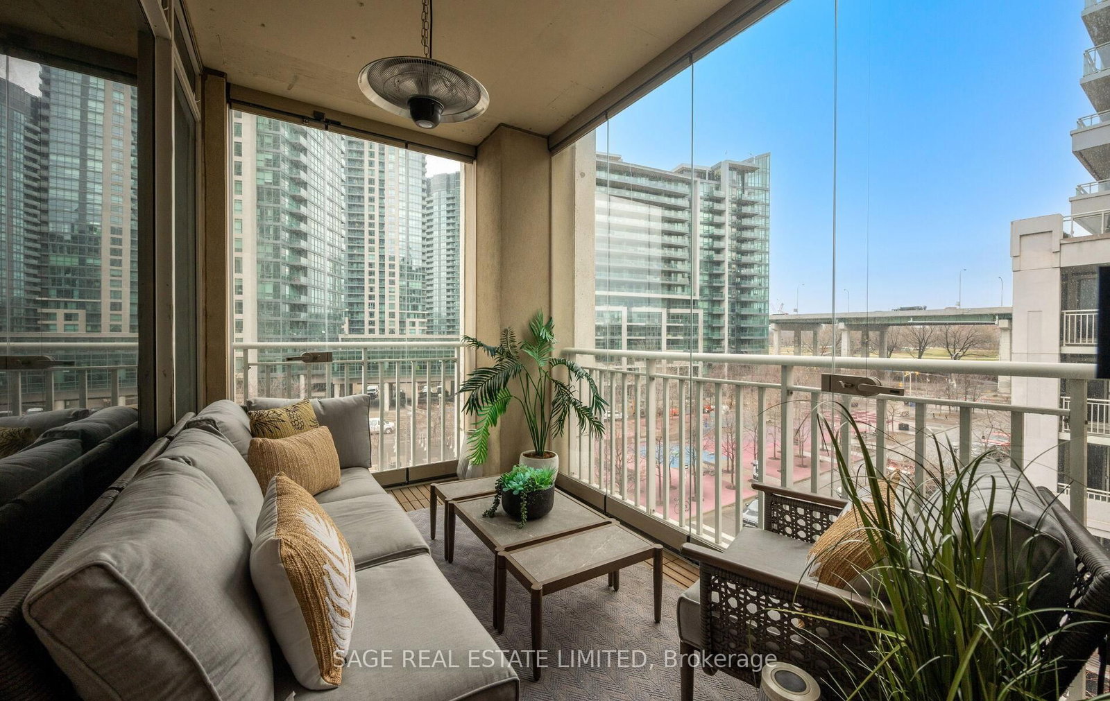 Condo for sale at 506-628 Fleet Street, Toronto, Ontario, M5V 1A8 - Niagara - MLS: C13000492