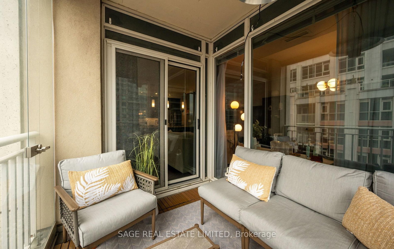 Condo for sale at 506-628 Fleet Street, Toronto, Ontario, M5V 1A8 - Niagara - MLS: C13000492