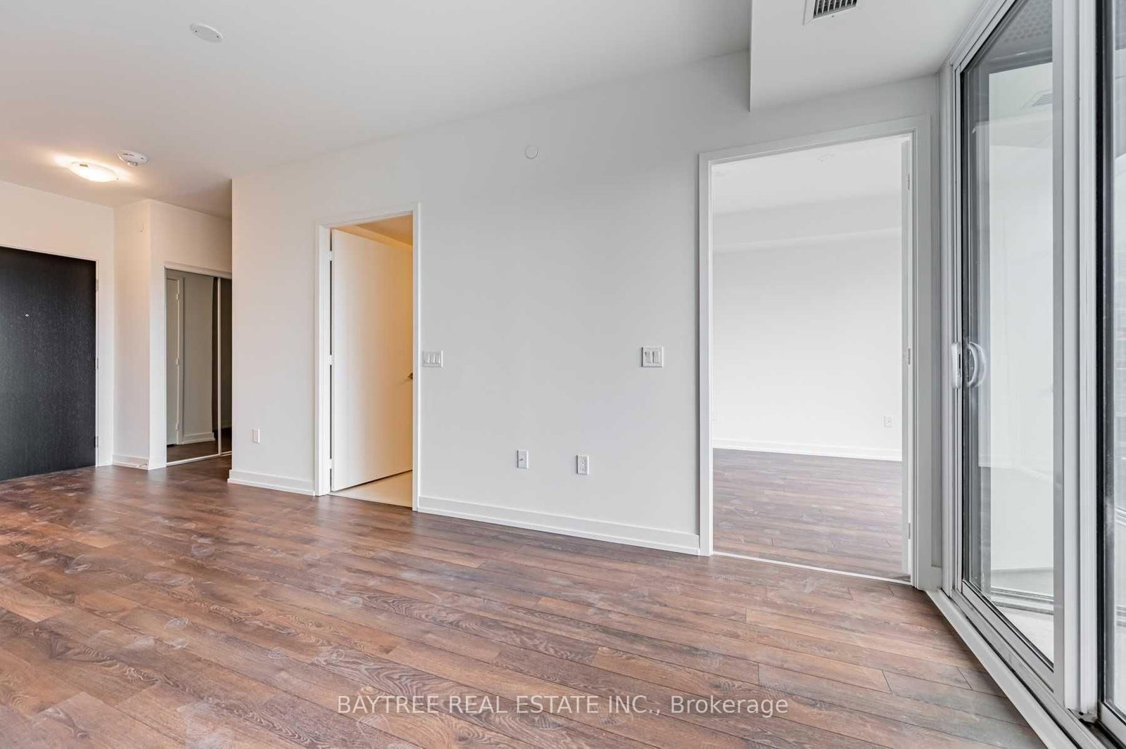 158 Front Street E, Unit 422 - Photo 13