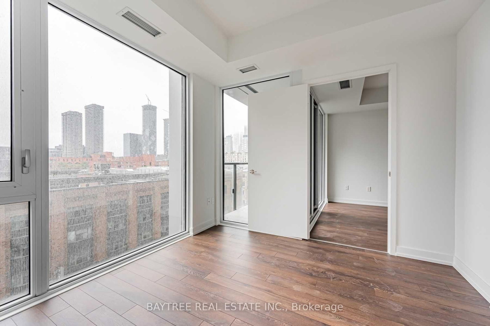 158 Front Street E, Unit 422 - Photo 17