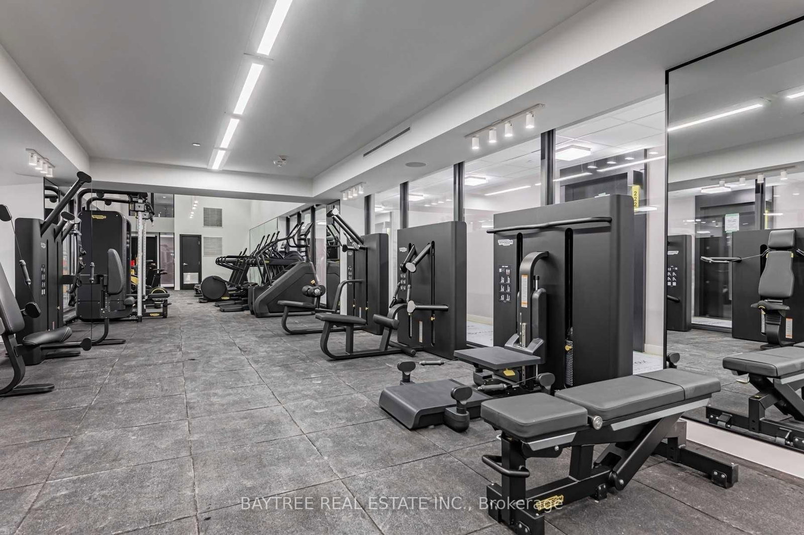 158 Front Street E, Unit 422 - Photo 28