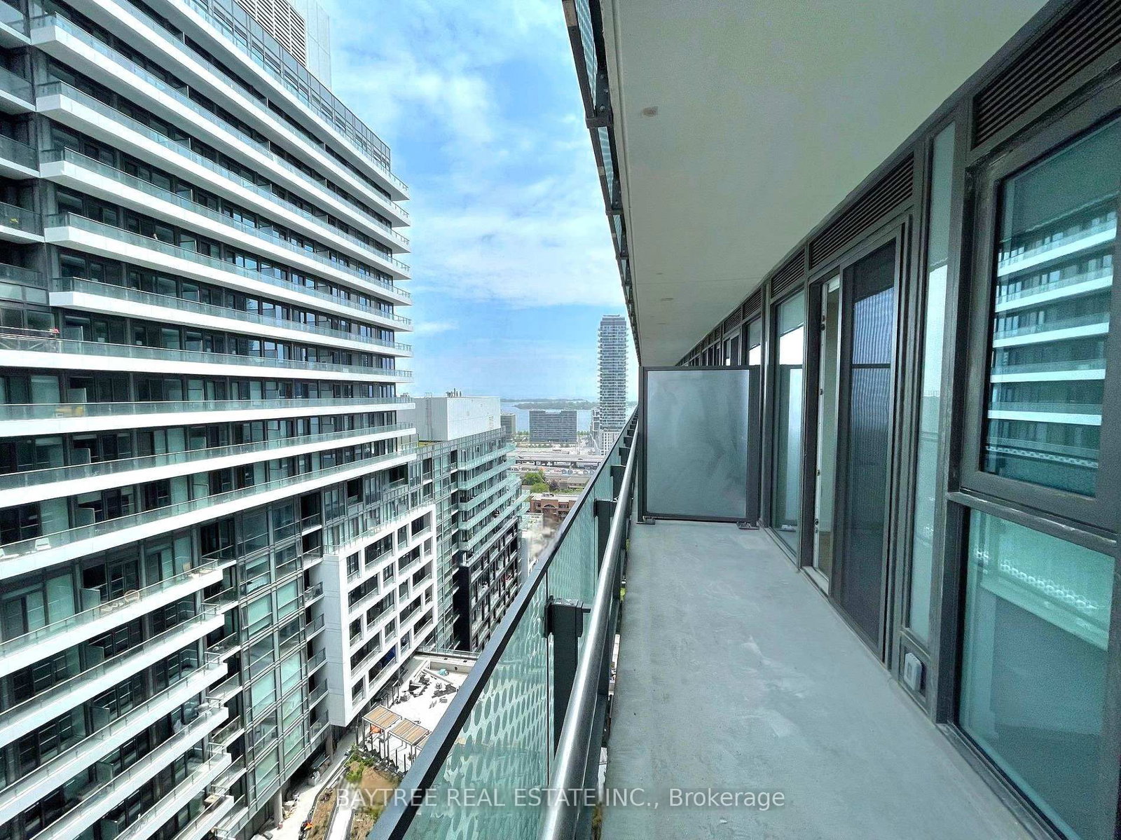 135 Lower Sherbourne Street, Unit 2218 W - Photo 8