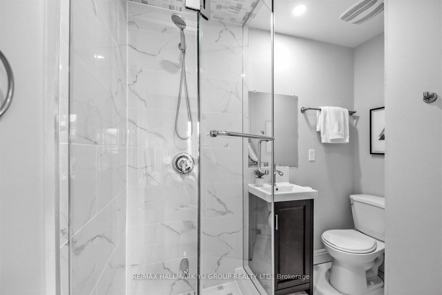 Semi-Detached House for sale at 9 Clydesdale Drive, Toronto, Ontario, M2J 3N1 - Pleasant View - MLS: C13000560