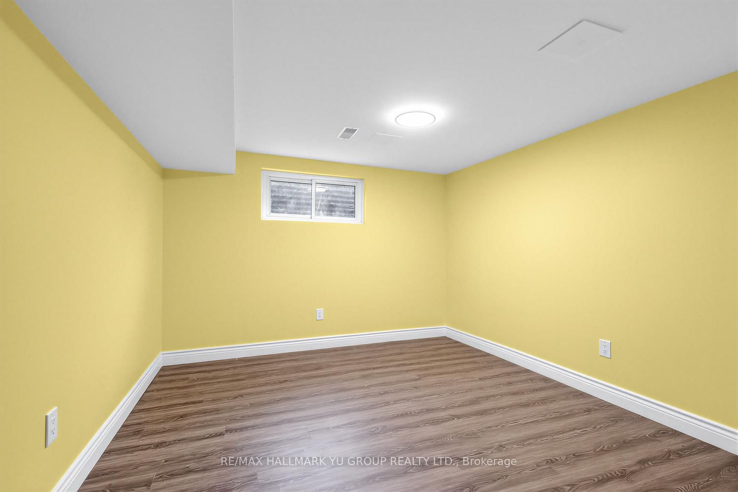 Semi-Detached House for sale at 9 Clydesdale Drive, Toronto, Ontario, M2J 3N1 - Pleasant View - MLS: C13000560