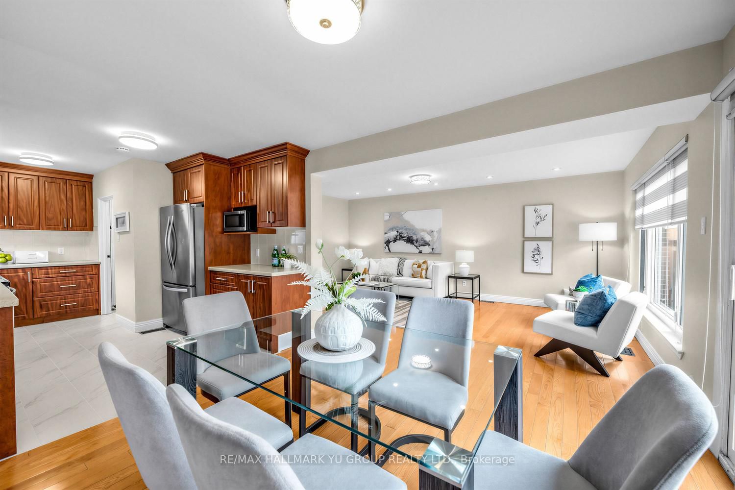 Semi-Detached House for sale at 9 Clydesdale Drive, Toronto, Ontario, M2J 3N1 - Pleasant View - MLS: C13000560