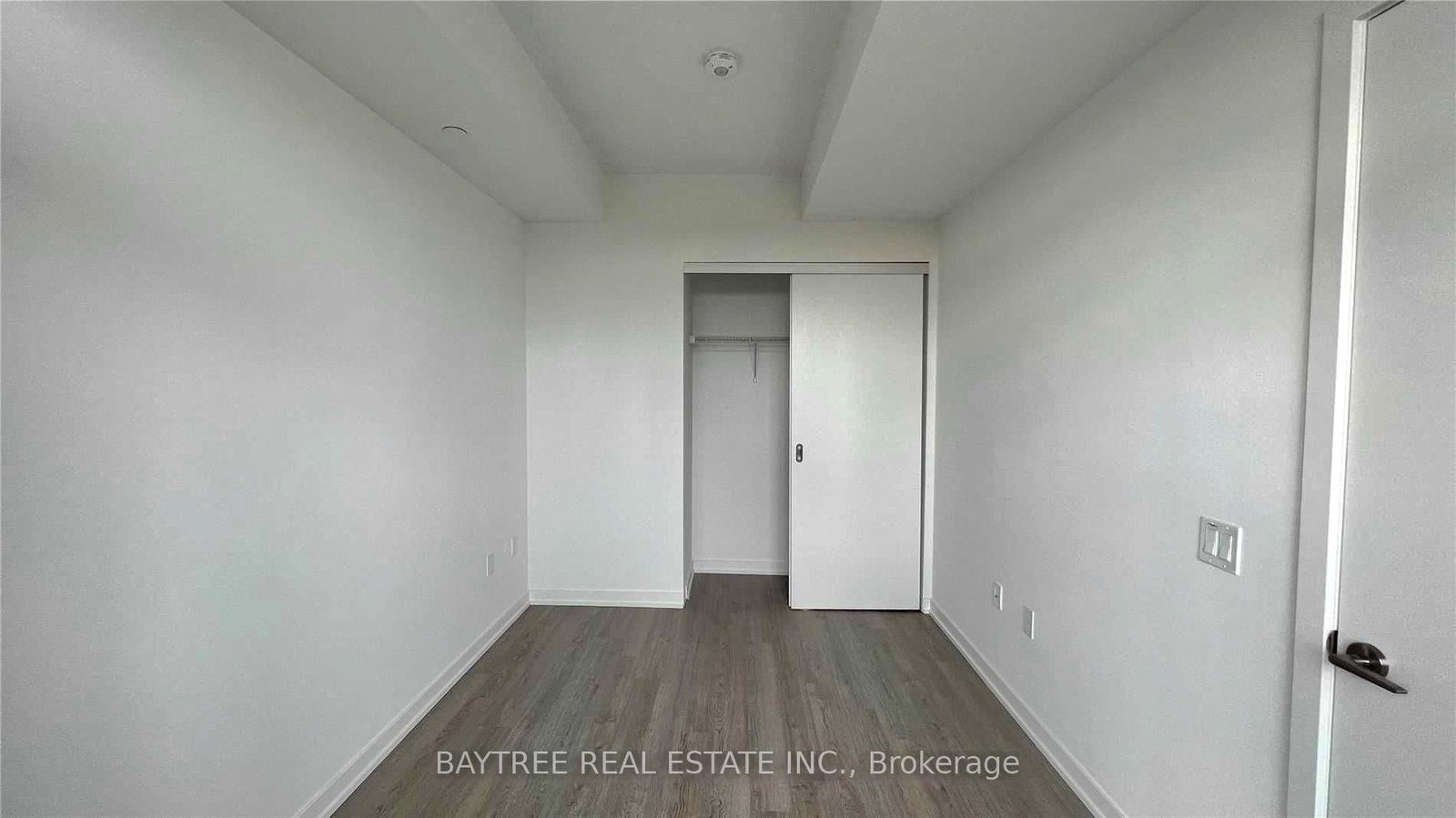 50 Power Street, Unit 811 - Photo 8