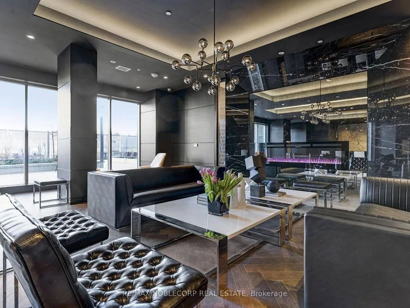 31 Tippett Road, Unit 923 - Photo 36