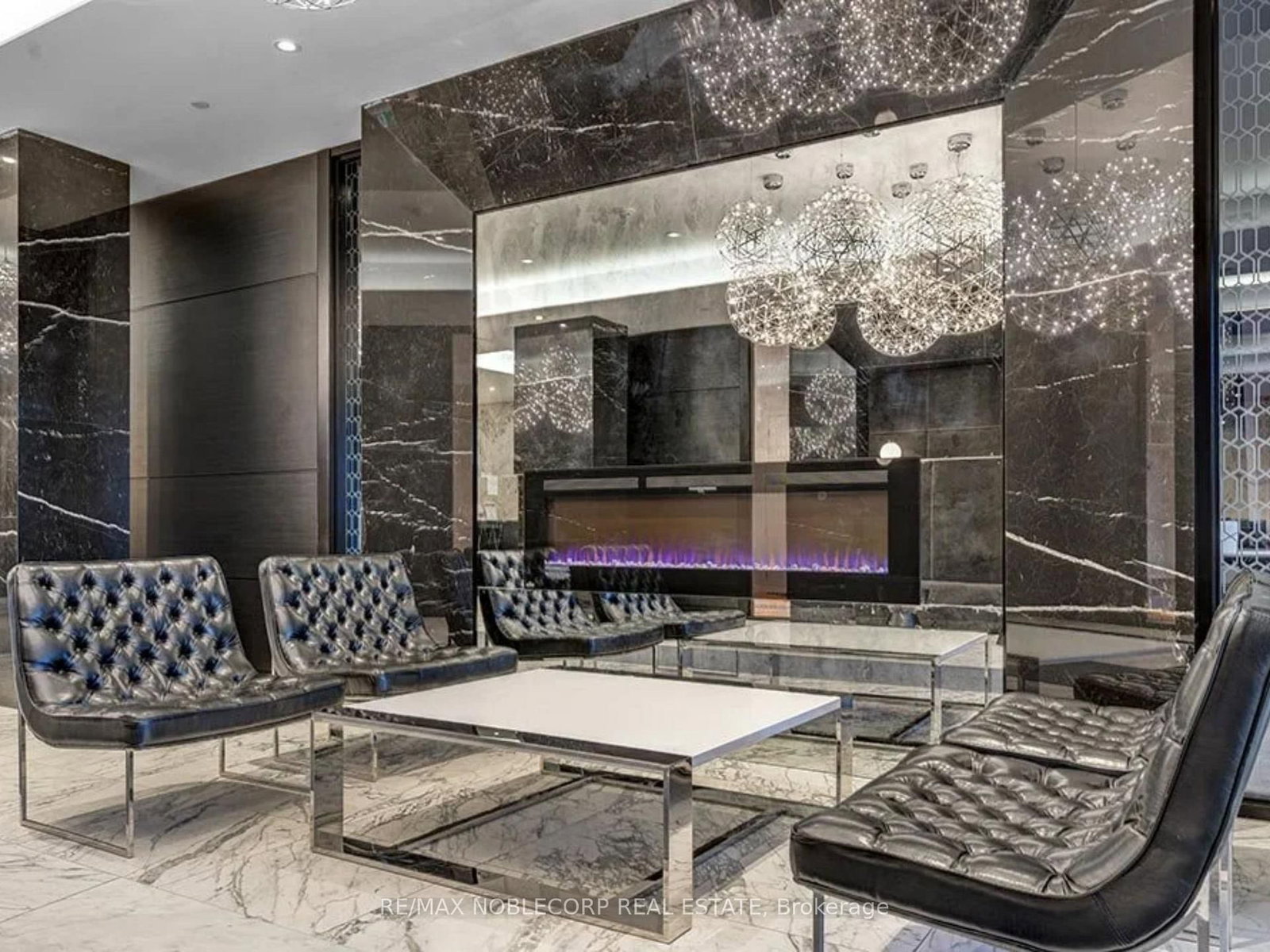 31 Tippett Road, Unit 923 - Photo 6