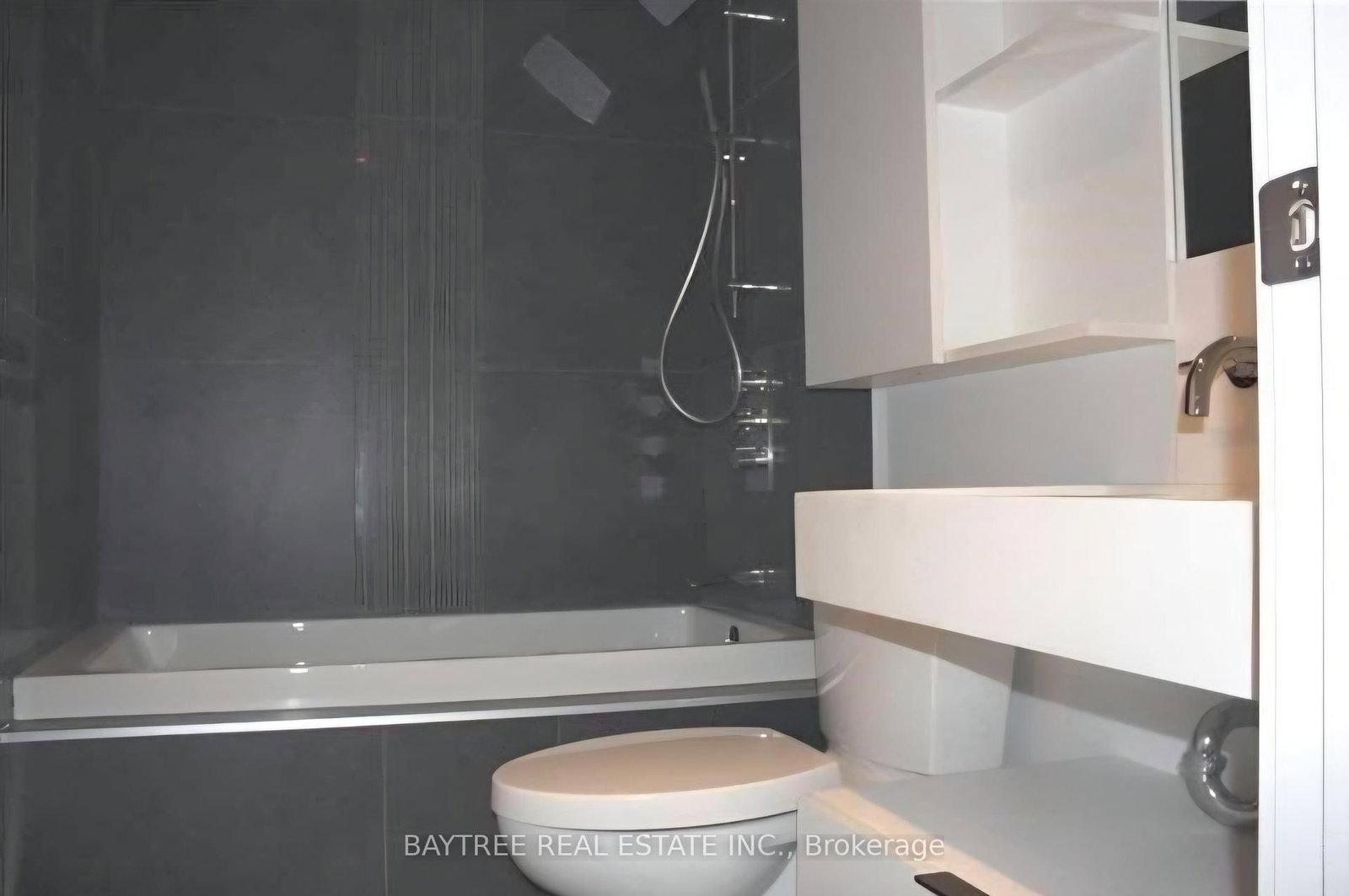 5 St Joseph Street, Unit 303 - Photo 4