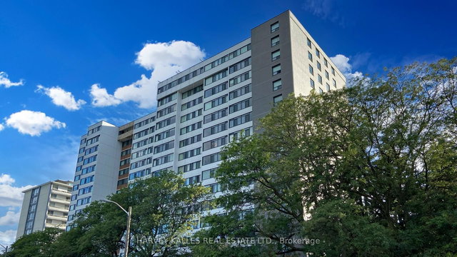 109 - 3000 Bathurst Street