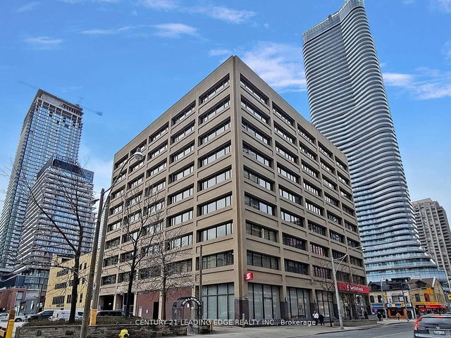 602 - 555 YONGE Street