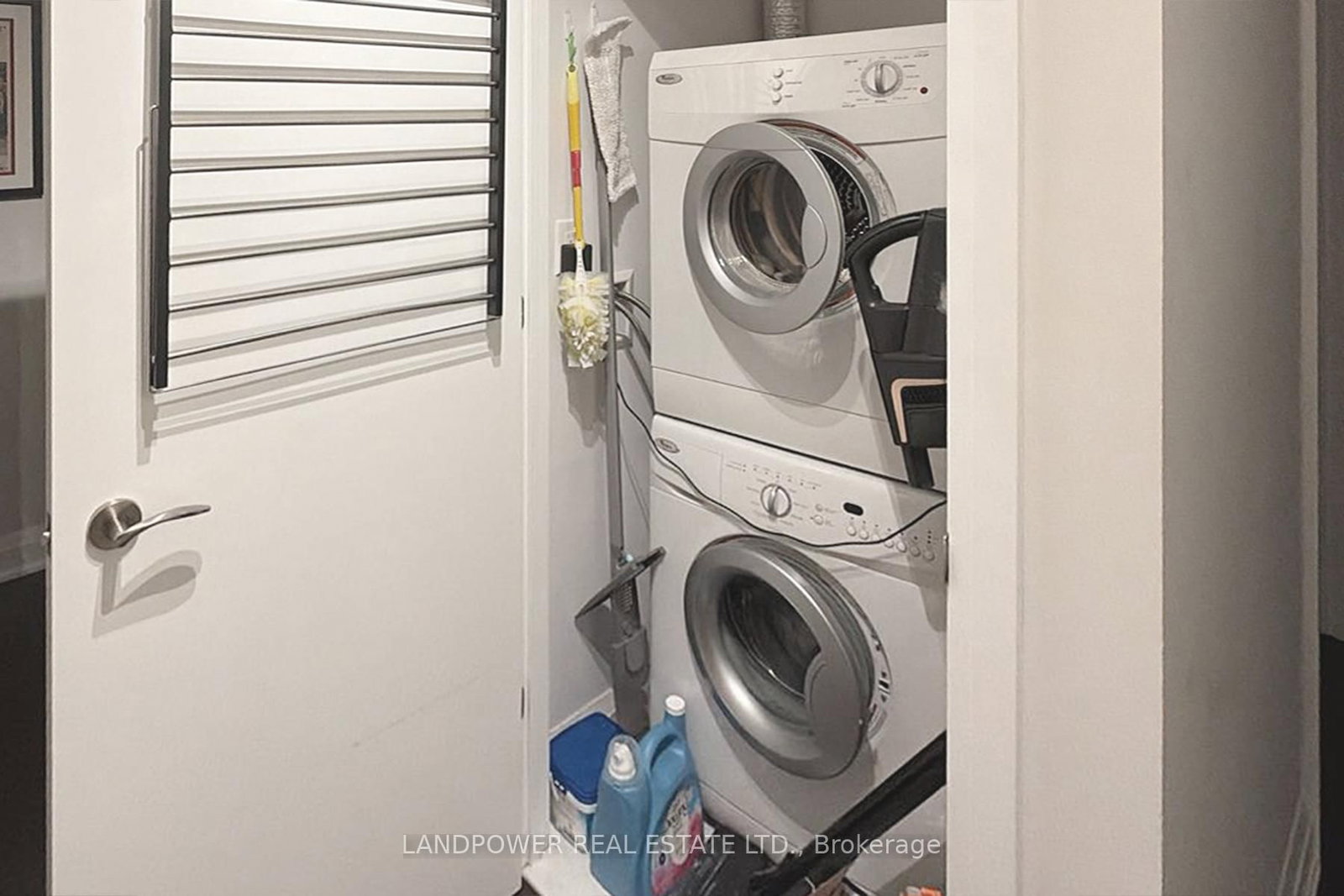 21 Clairtrell Road, Unit 314 - Photo 12