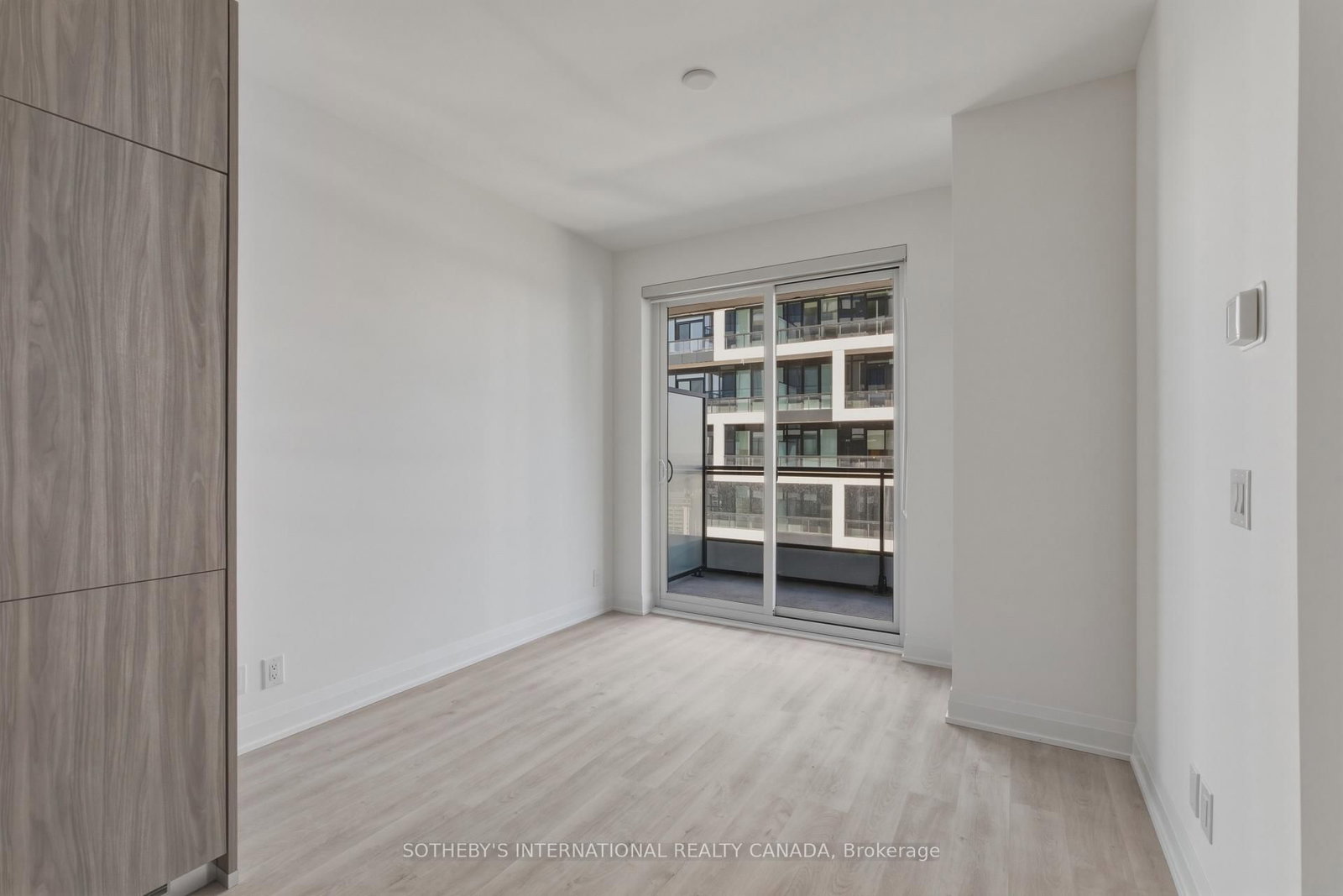 65 Broadway Avenue, Unit 3402 - Photo 9