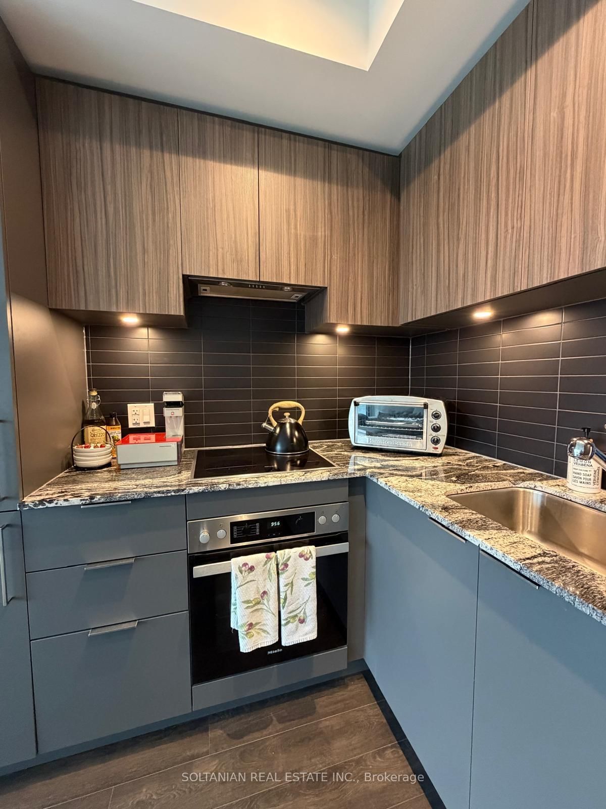 20 O Neill Road, Unit 1220 - Photo 5