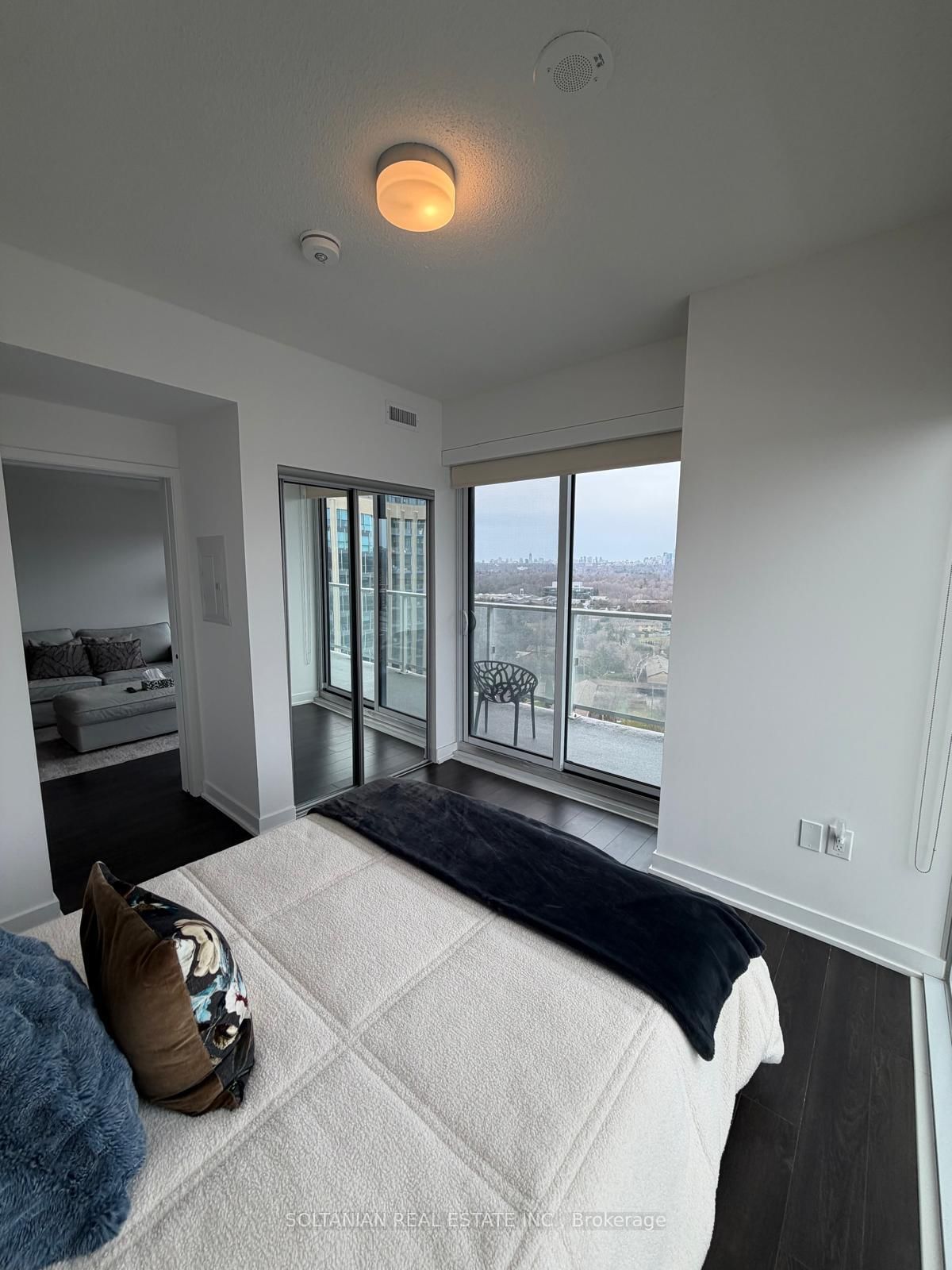 20 O Neill Road, Unit 1220 - Photo 8