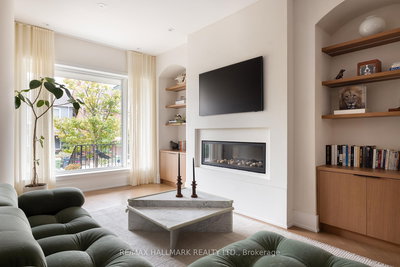 18 Foxley St | Toronto | Image
