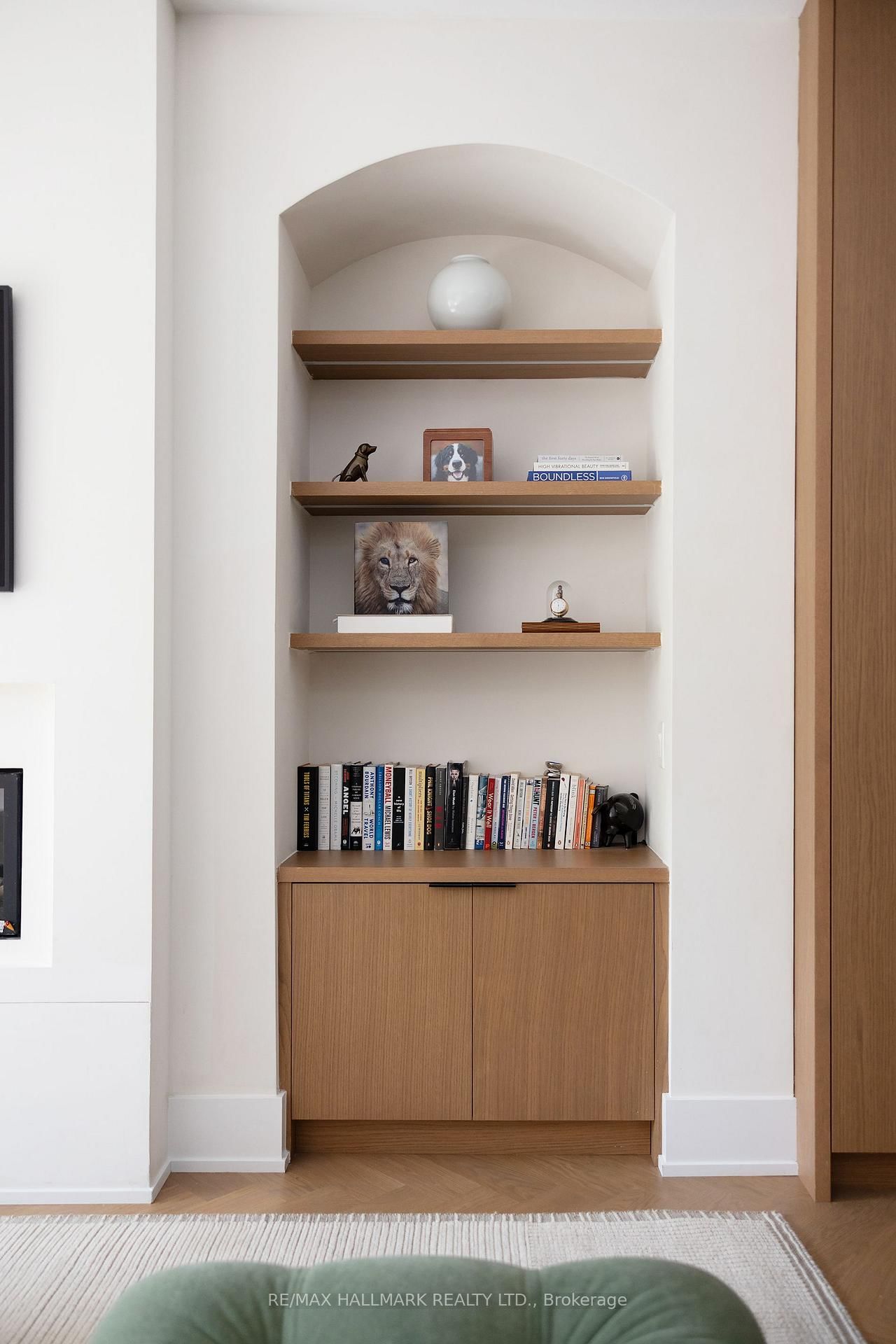 Detached House for sale at 18 Foxley Street, Toronto, Ontario, M6J 1R1 - Trinity-Bellwoods - MLS: C13000942