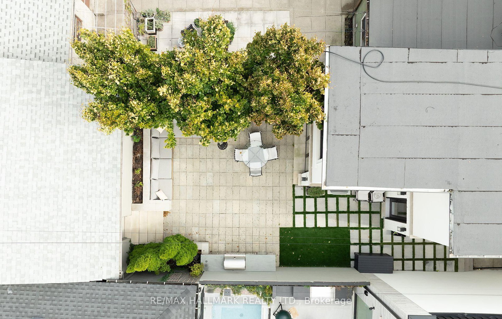 Detached House for sale at 18 Foxley Street, Toronto, Ontario, M6J 1R1 - Trinity-Bellwoods - MLS: C13000942