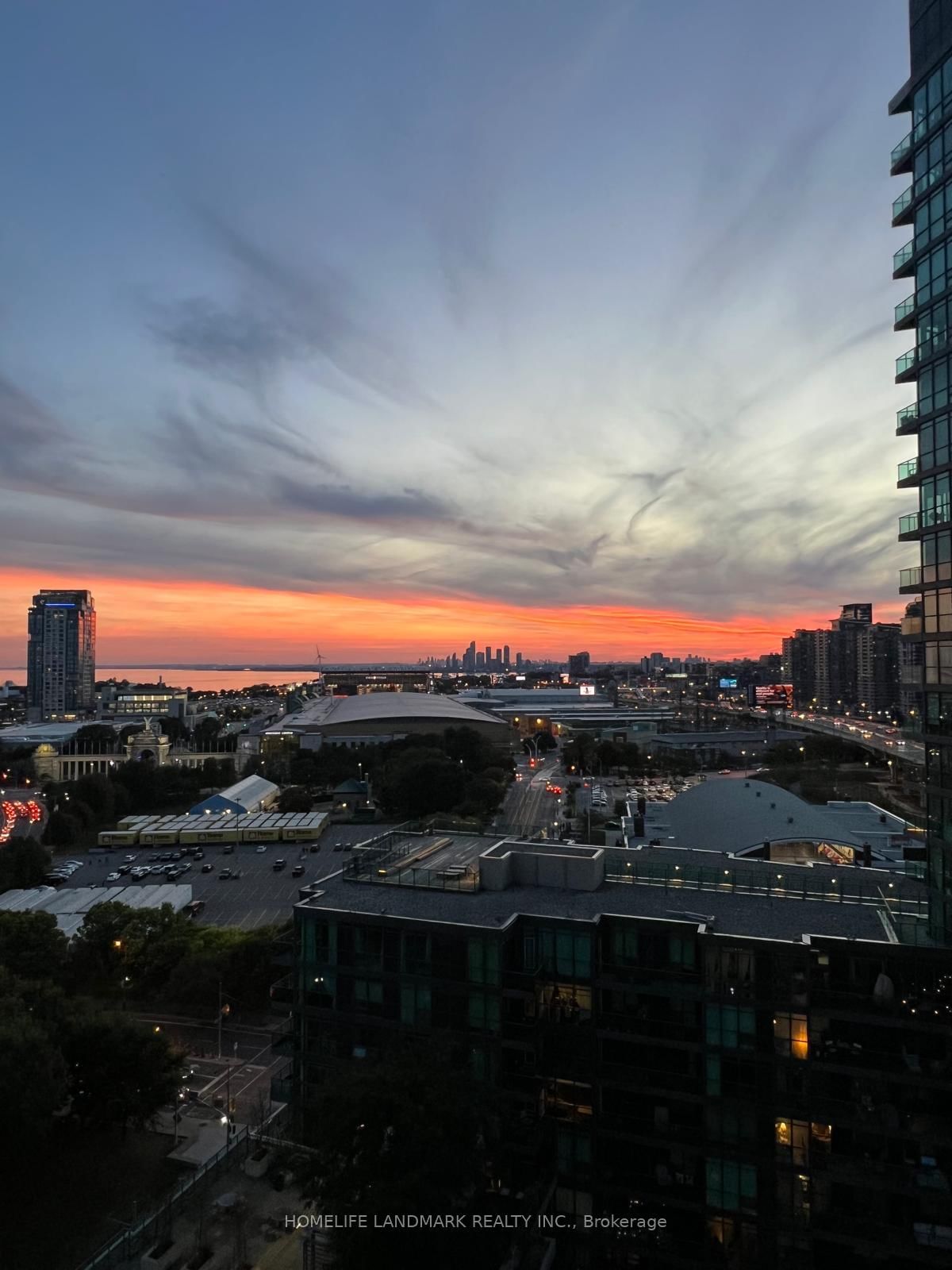 219 Fort York Boulevard, Unit 1801 - Photo 19