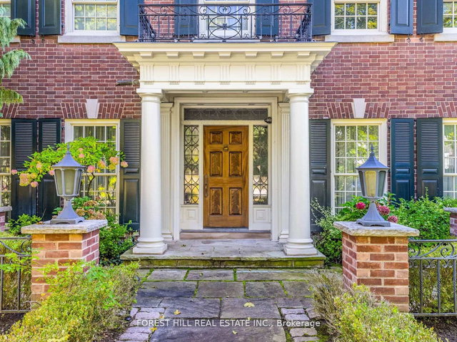 11 Dewbourne Avenue