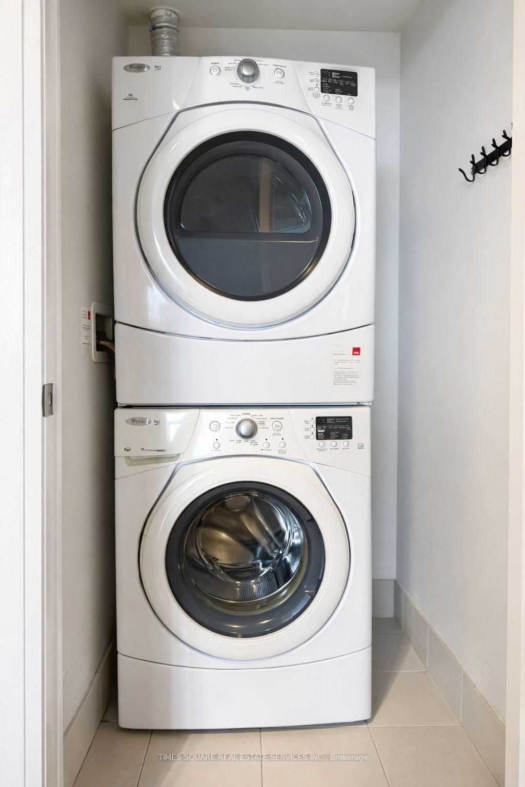 5 Sheppard Avenue E, Unit 2318 - Photo 17