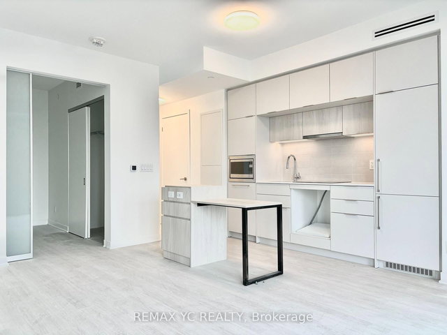 908 - 185 Alberta Avenue