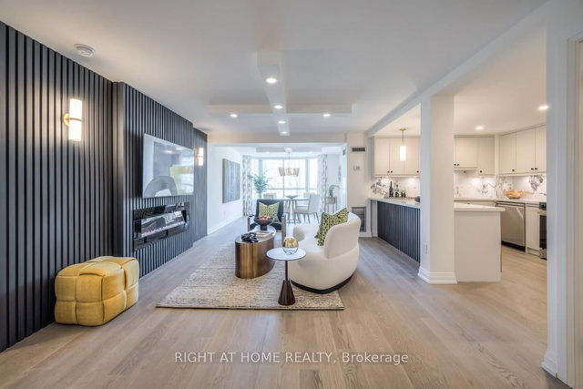 1810 - 5444 Yonge Street