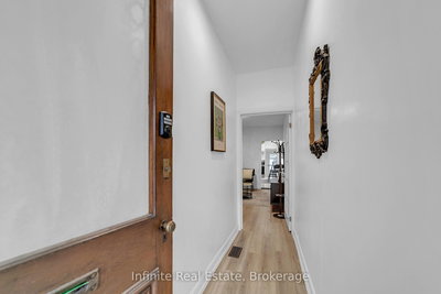 11 D'arcy St | Toronto | Image
