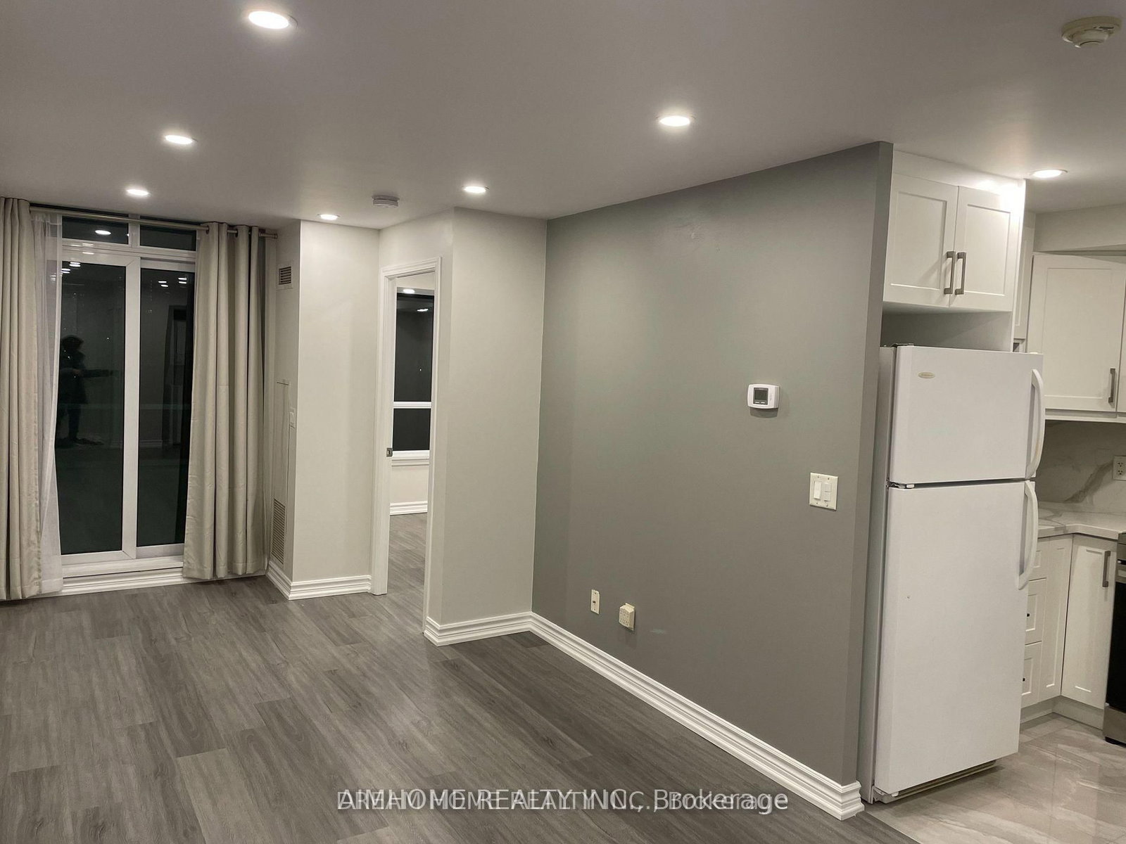 17 Barberry Place, Unit 506 - Photo 3