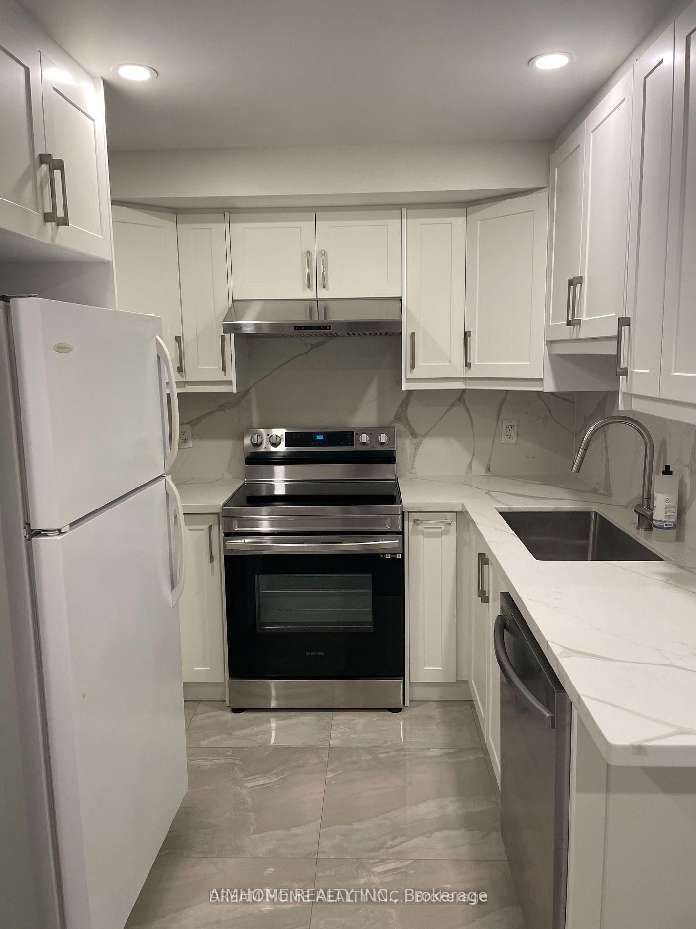 17 Barberry Place, Unit 506 - Photo 8