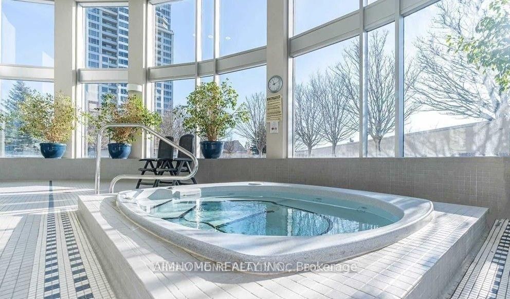 17 Barberry Place, Unit 506 - Photo 9