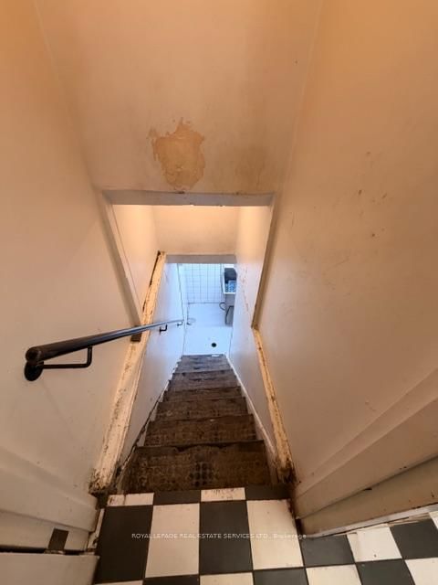 995 Bloor Street W - Photo 14