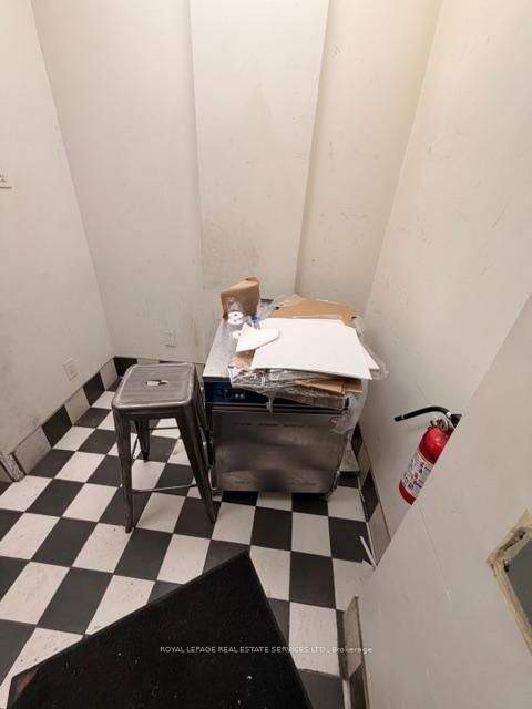 995 Bloor Street W - Photo 15