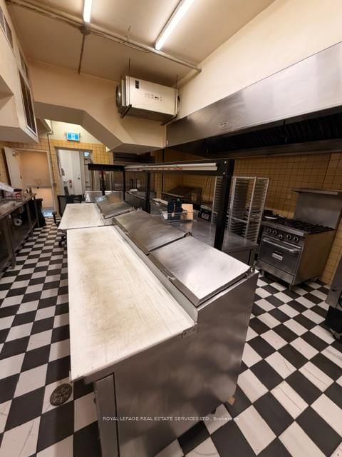 995 Bloor Street W - Photo 6