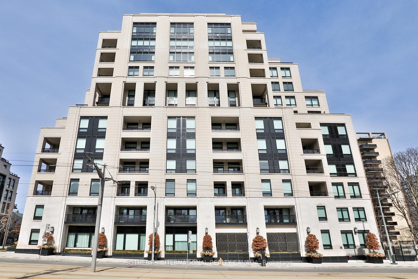 1 Forest Hill Road, Unit 401 - Photo 2