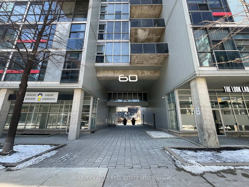 60 Bathurst St #601, Toronto, Ontario