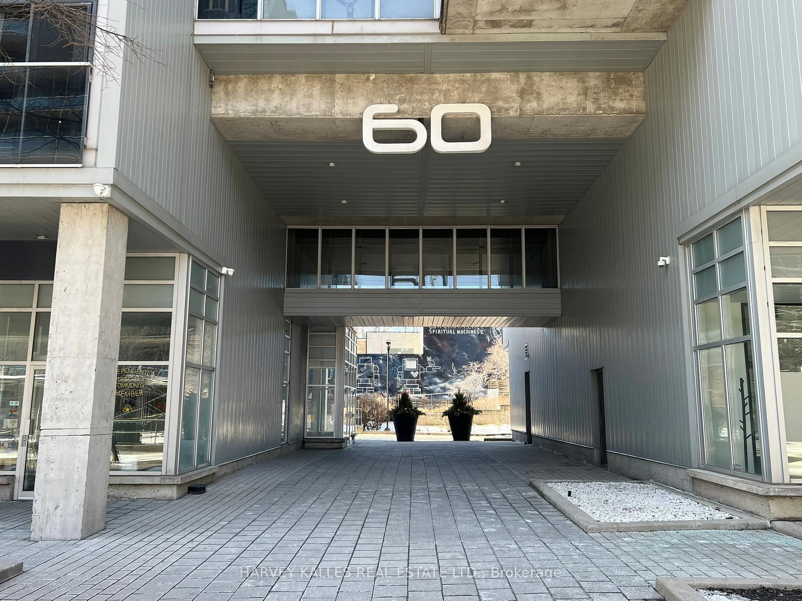 60 Bathurst Street, Unit 601 - Photo 19