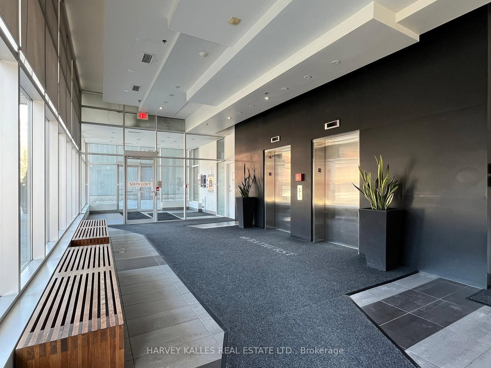 60 Bathurst Street, Unit 601 - Photo 28