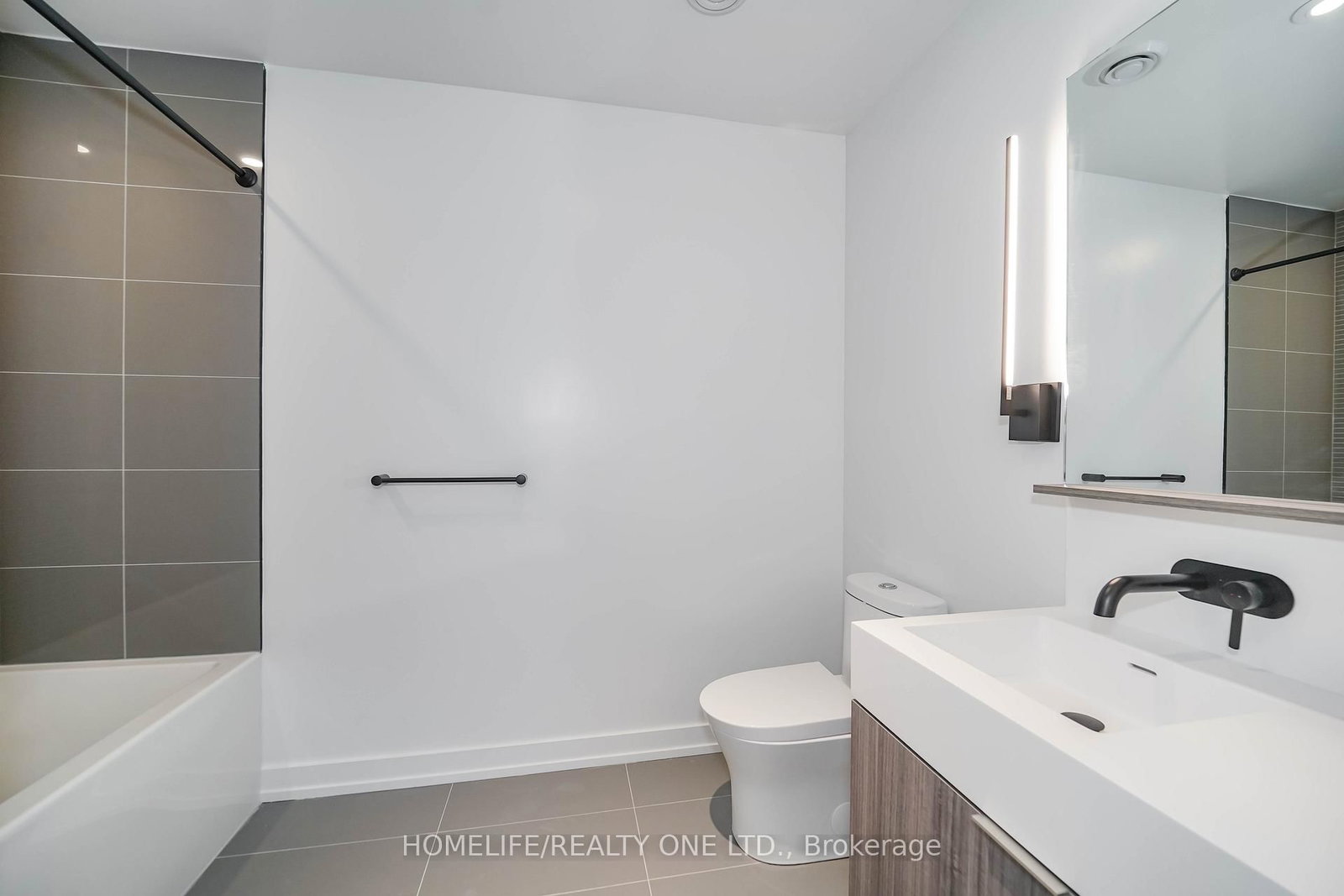 Condo for sale at 1111-117 Broadway Avenue, Toronto, Ontario, M4P 1V3 - Mount Pleasant West - MLS: C13001466