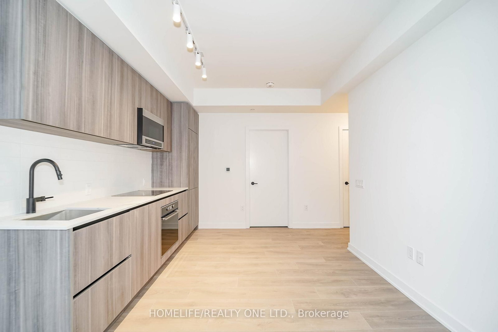 Condo for sale at 1111-117 Broadway Avenue, Toronto, Ontario, M4P 1V3 - Mount Pleasant West - MLS: C13001466
