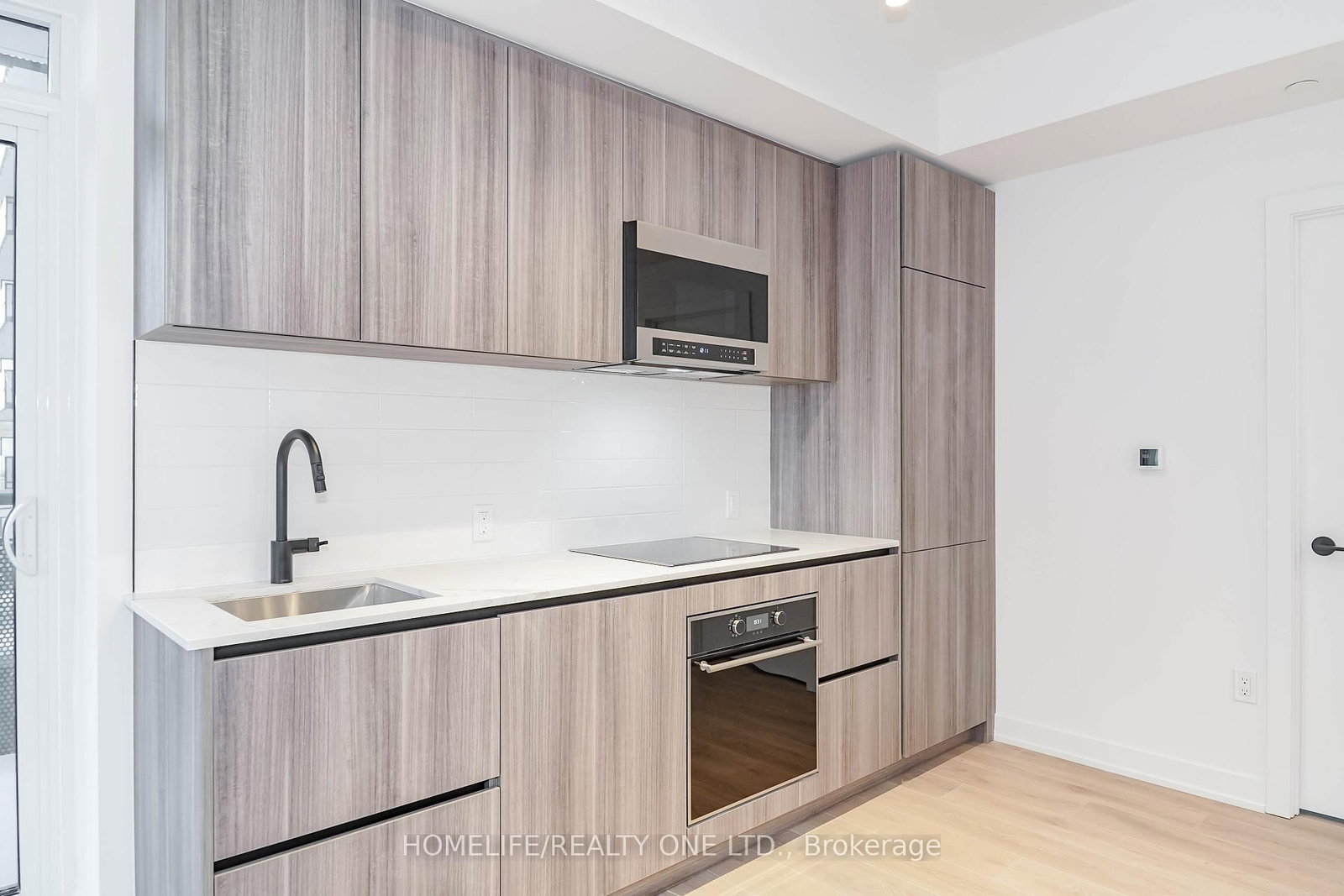 Condo for sale at 1111-117 Broadway Avenue, Toronto, Ontario, M4P 1V3 - Mount Pleasant West - MLS: C13001466