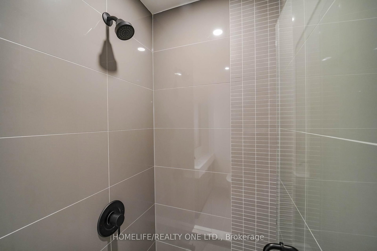 Condo for sale at 1111-117 Broadway Avenue, Toronto, Ontario, M4P 1V3 - Mount Pleasant West - MLS: C13001466