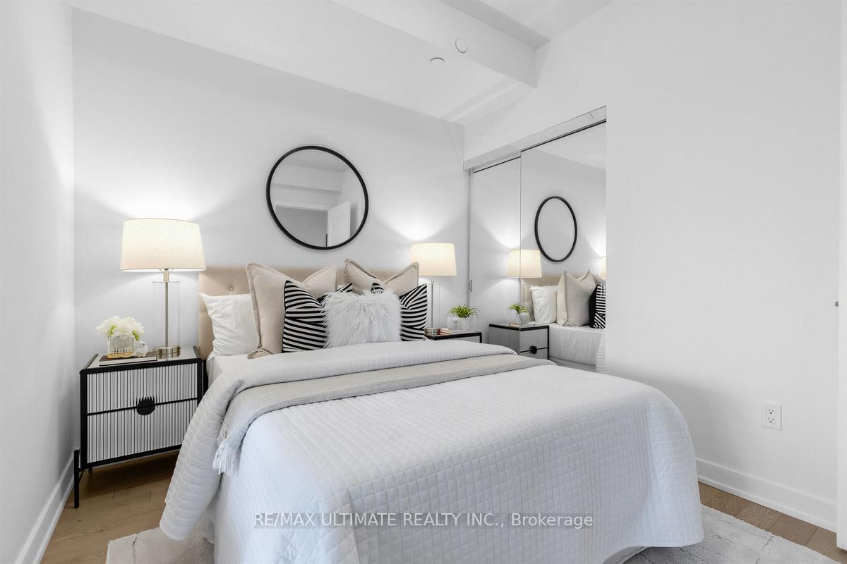 Condo for sale at 2508-330 Richmond Street, Toronto, Ontario, M5V 1X2 - Waterfront Communities C1 - MLS: C13001488