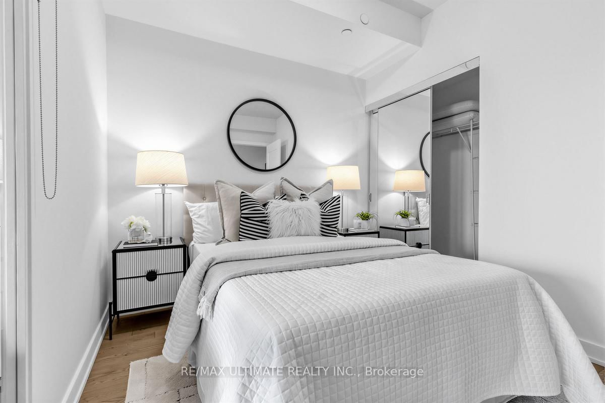 Condo for sale at 2508-330 Richmond Street, Toronto, Ontario, M5V 1X2 - Waterfront Communities C1 - MLS: C13001488