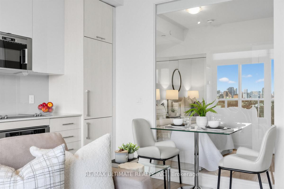 Condo for sale at 2508-330 Richmond Street, Toronto, Ontario, M5V 1X2 - Waterfront Communities C1 - MLS: C13001488