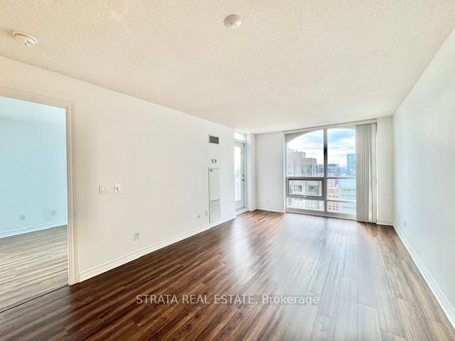 home for lease on 3110-763 Bay Street