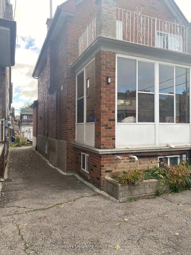 Bsmt - 169 Westmount Avenue