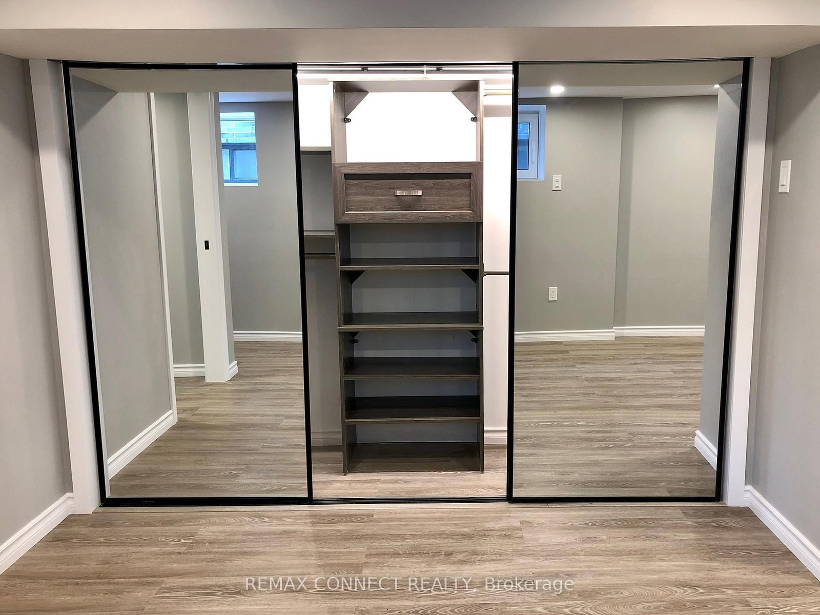 264 Sterling Road, Unit Basement - Photo 6