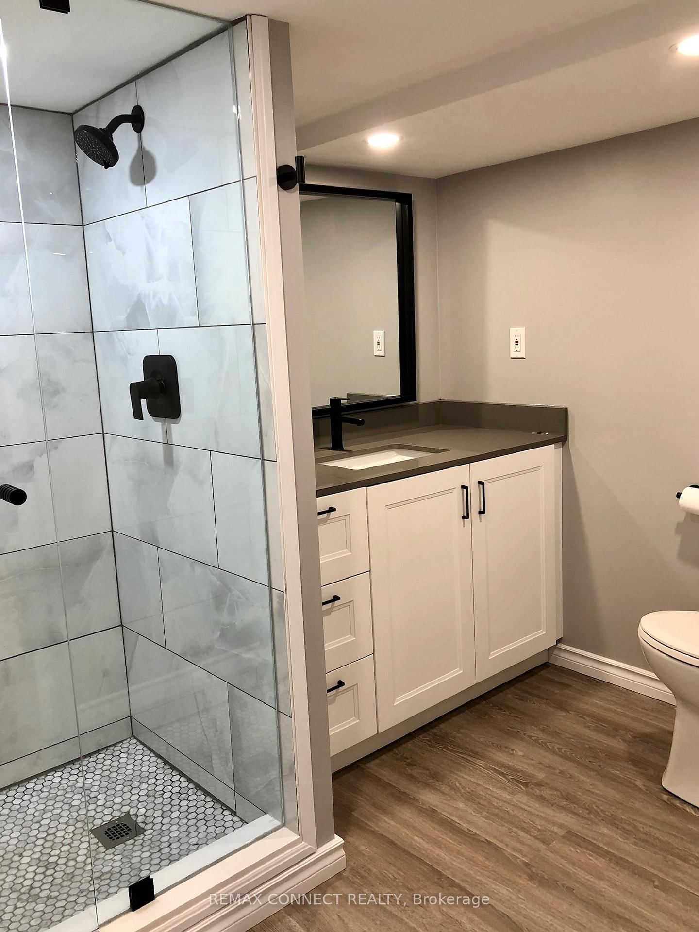 264 Sterling Road, Unit Basement - Photo 8